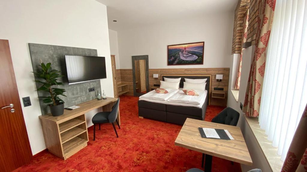 Hotel Friedchen Mit Eigener Fleischerei Artern Экстерьер фото