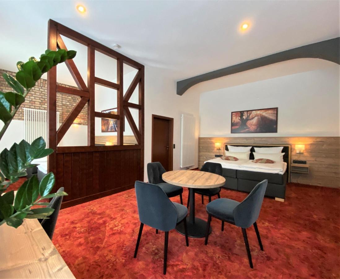 Hotel Friedchen Mit Eigener Fleischerei Artern Экстерьер фото